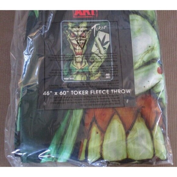 New The Toker 420 Pot Leaf Fleece Gift Throw Blanket Joker Smoke Weed Marijuana - Picture 2 of 2